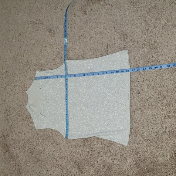 Cache M metallic silver tear drop cut outs on chest mockneck sleeveless sweater - Picture 10 of 10